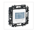 Valena blanc - détecteur encastrable 170° (741.560A)